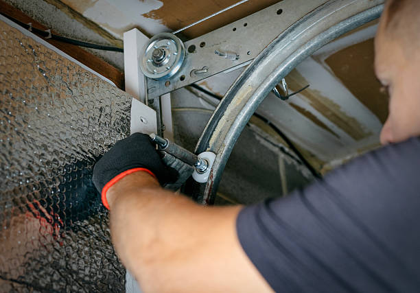 Affordable Garage Door solutions in Pacific, MO